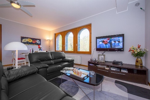 Casa Monaco image 2